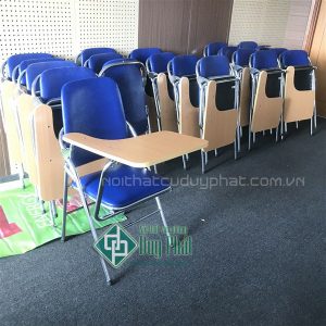 thanh lý 30 ghế ghấp liền bàn hoà phát khung inox mới 99,9%