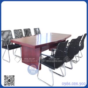 Bàn họp sơn PU (BHPU2100)