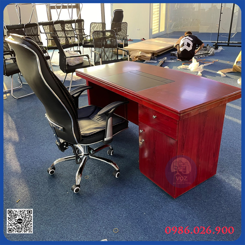 Bàn giám đốc có hộc (BGD1250) Bàn giám đốc có hộc (BGD1250)