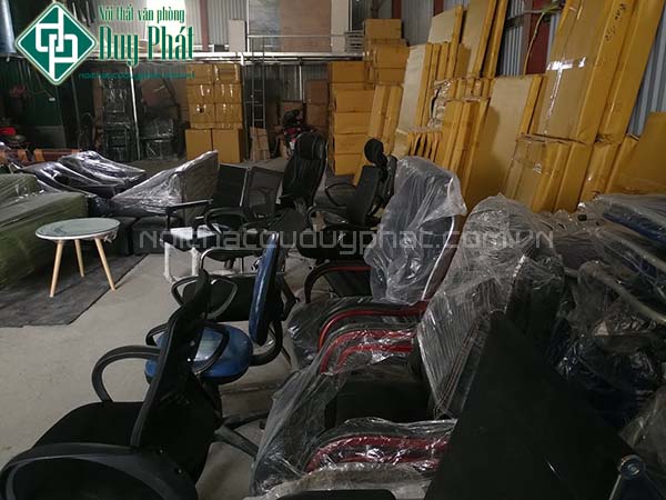 Mẫu sản phẩm thanh lý bàn ghế văn phòng ở Hưng Yên tại Duy Phát