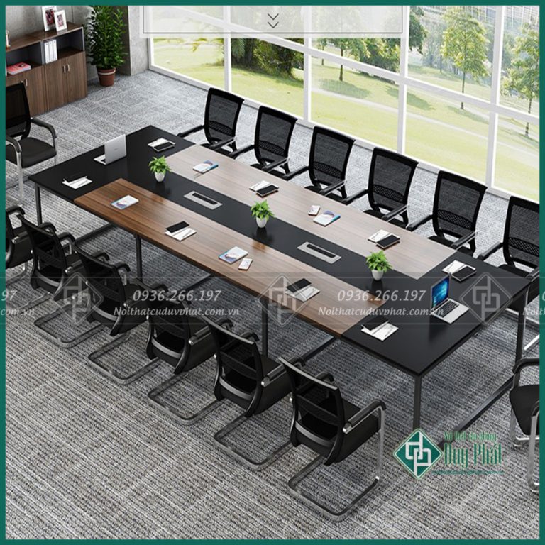 Sự cần thiết của bàn họp chân sắt