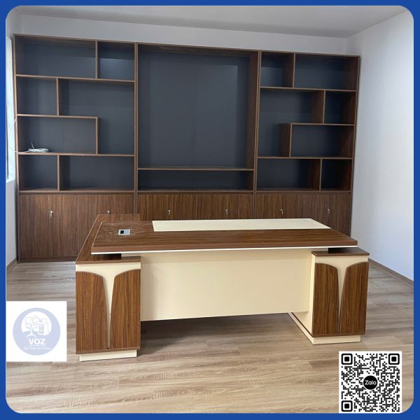 Bàn giám đốc 2 tủ phụ kích thước 1m6x1M8 mặt rộng 80cm Bàn giám đốc 2 tủ phụ kích thước 1m6x1M8 mặt rộng 80cm